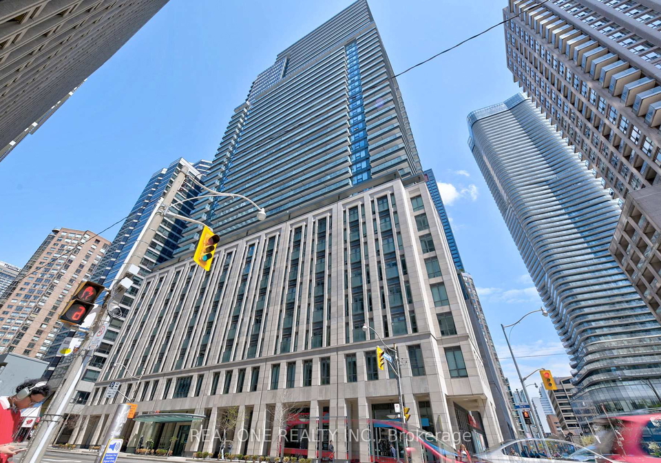 bay-955-street-toronto-ontario-c12058482
