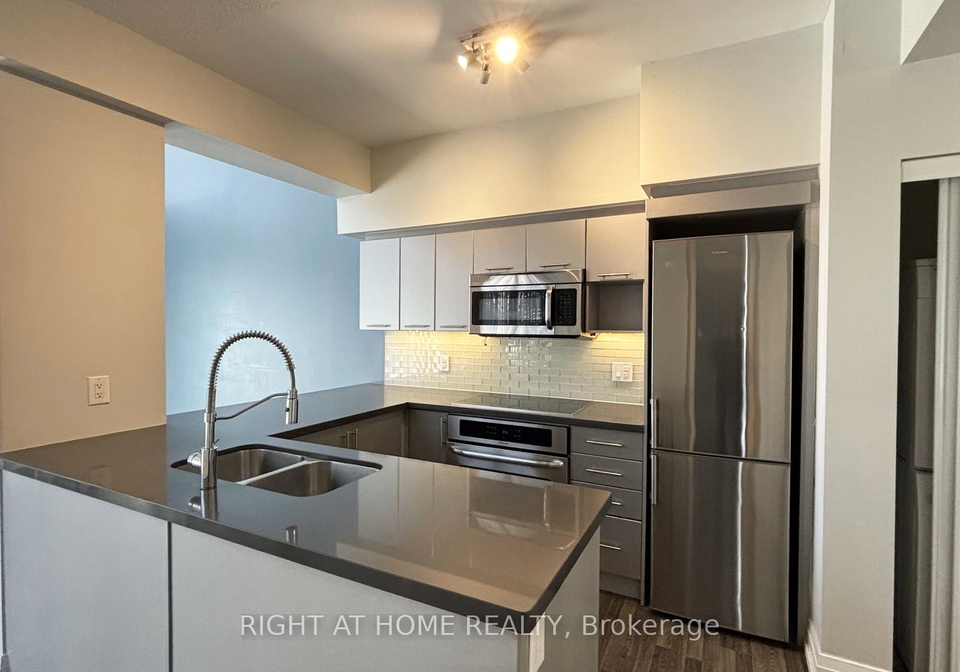 565-wilson-avenue-toronto-ontario-c12060280