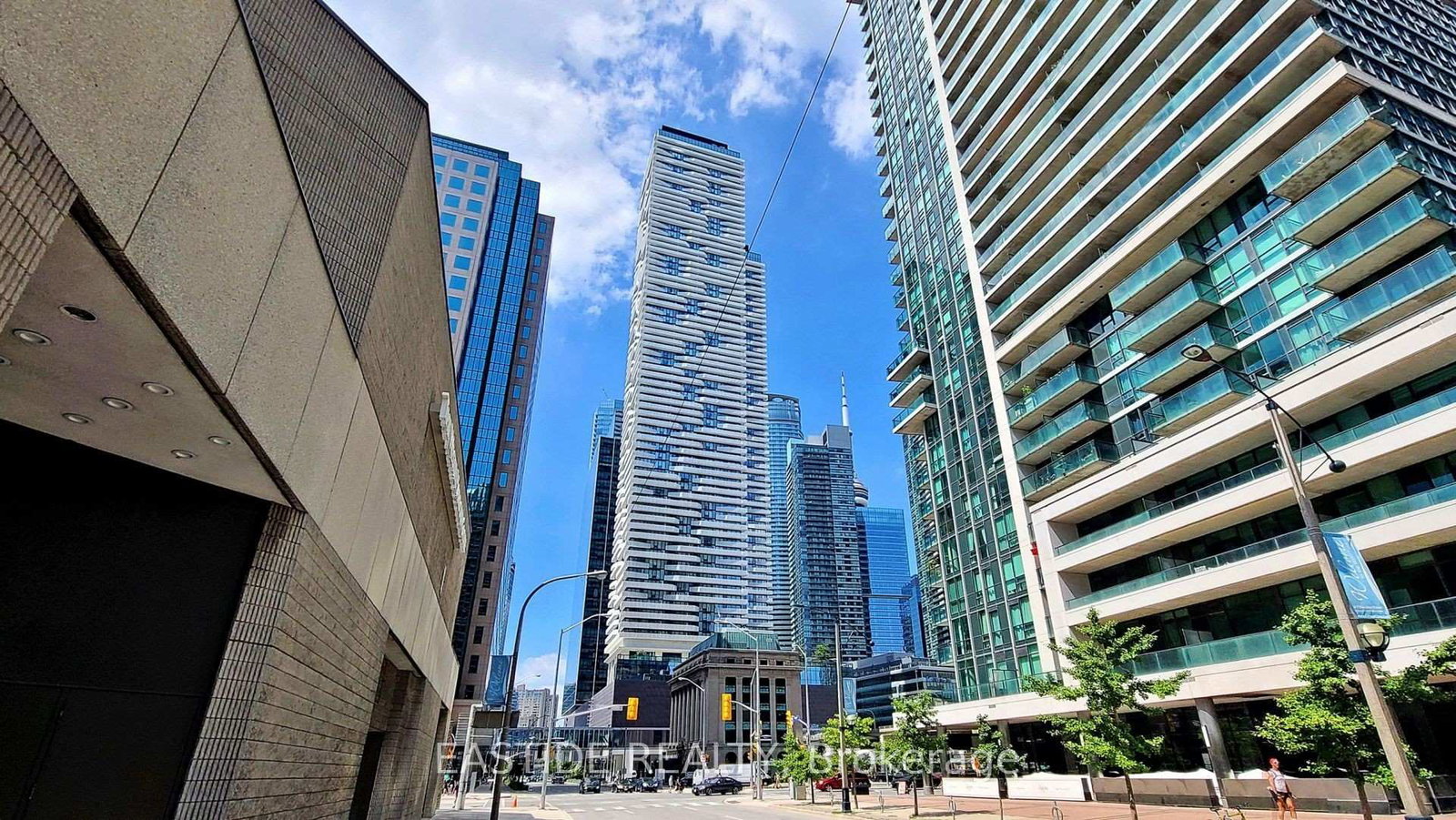 88-harbour-street-toronto-ontario-c12060883