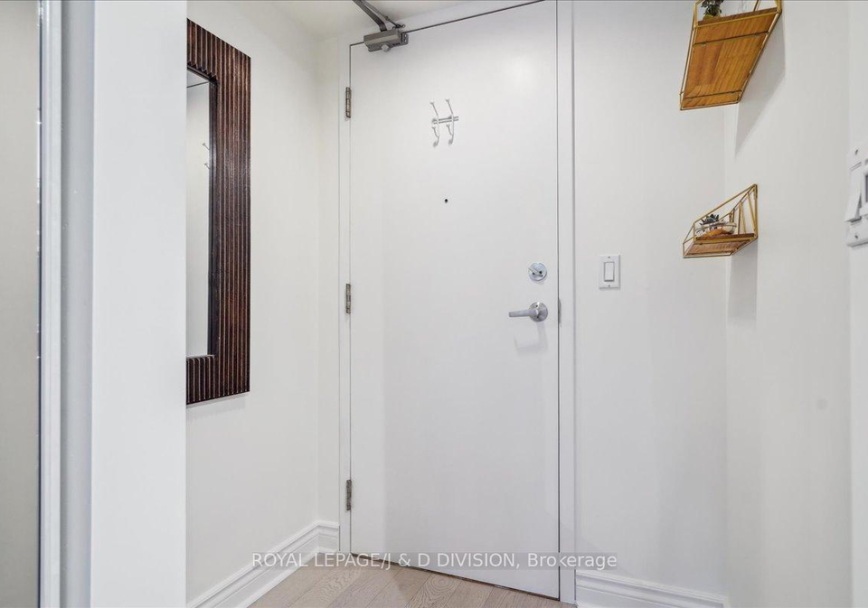 311-richmond-street-e-toronto-ontario-c12062163