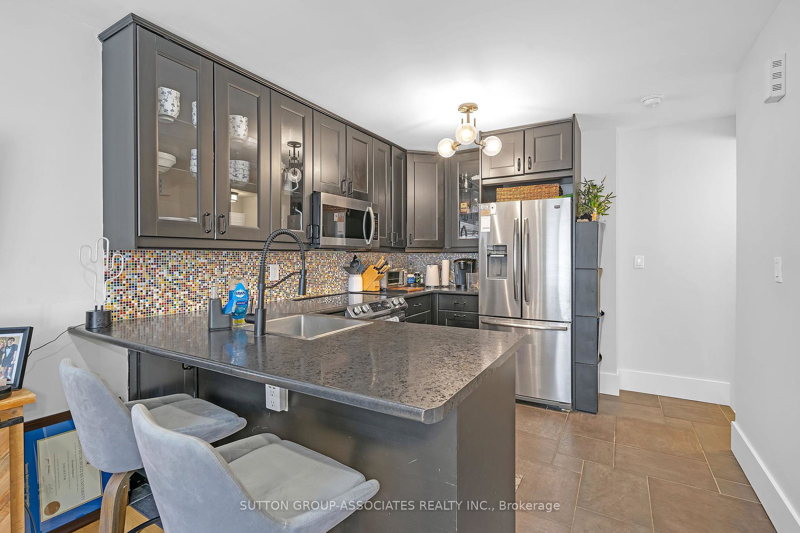 415-jarvis-street-toronto-ontario-c12063276