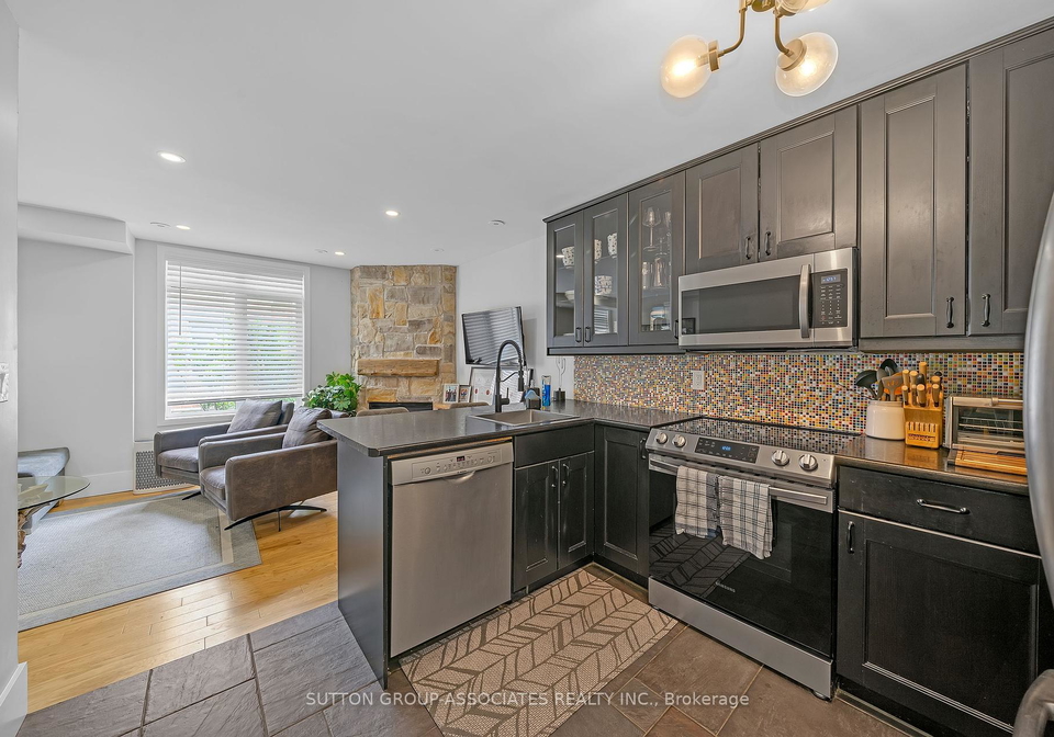 415-jarvis-street-toronto-ontario-c12063276