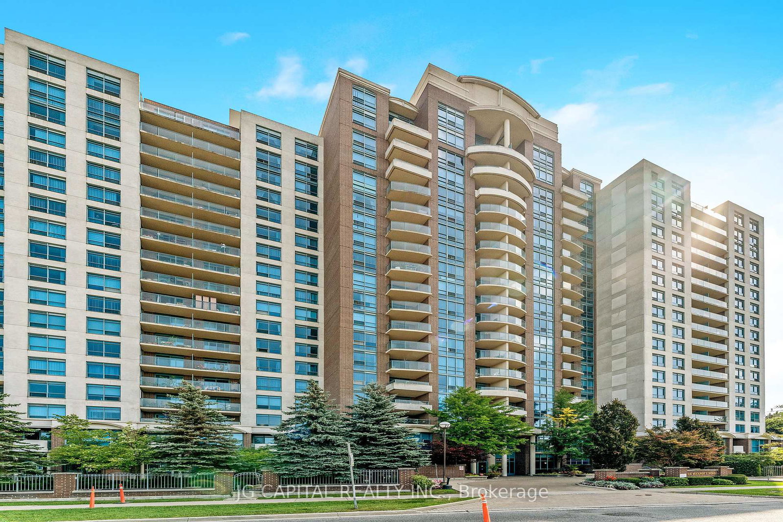 233-beecroft-road-toronto-ontario-c12063784