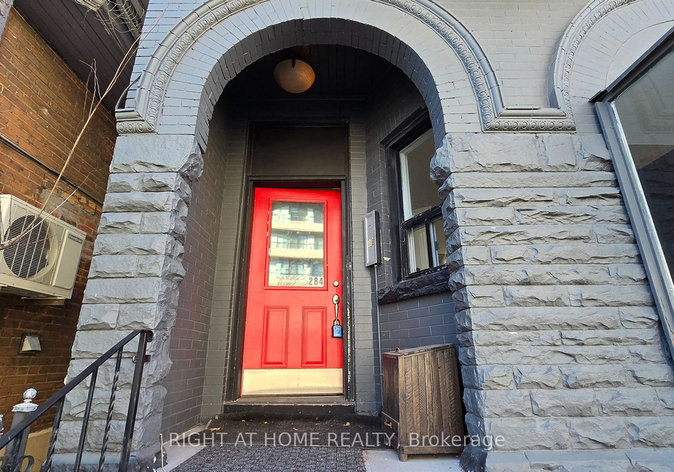 284-avenue-road-toronto-ontario-c12064663