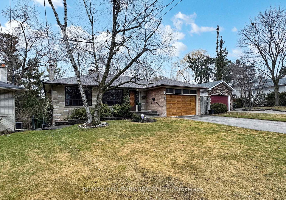 7-warlock-crescent-north-york-ontario-c12065326