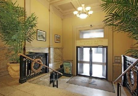 73-richmond-street-w-toronto-ontario-c12065370