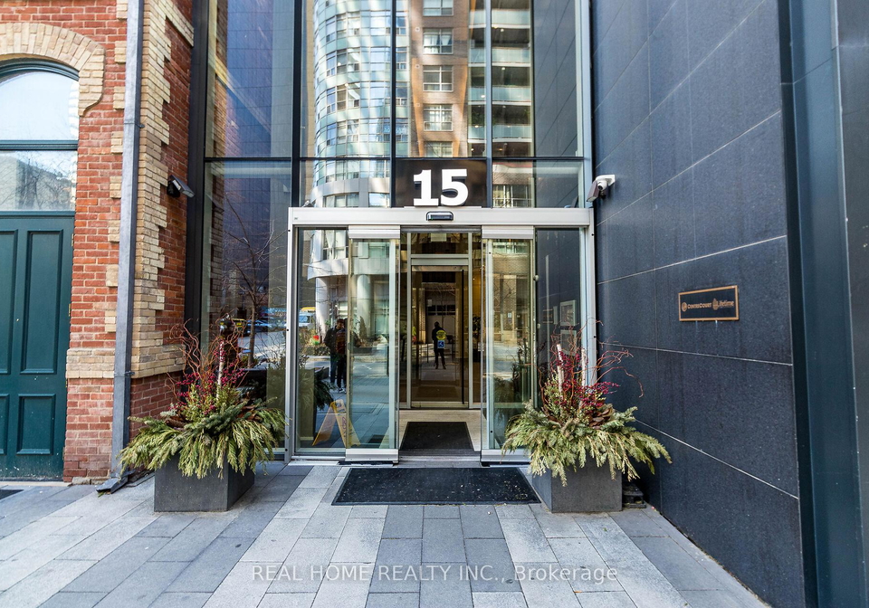 15-grenville-street-toronto-ontario-c12068312