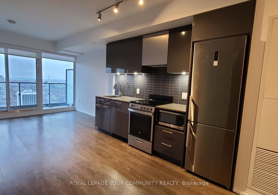 251-jarvis-street-toronto-ontario-c12068989