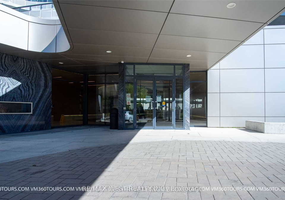 99-the-donway-boulevard-w-north-york-ontario-c12072172