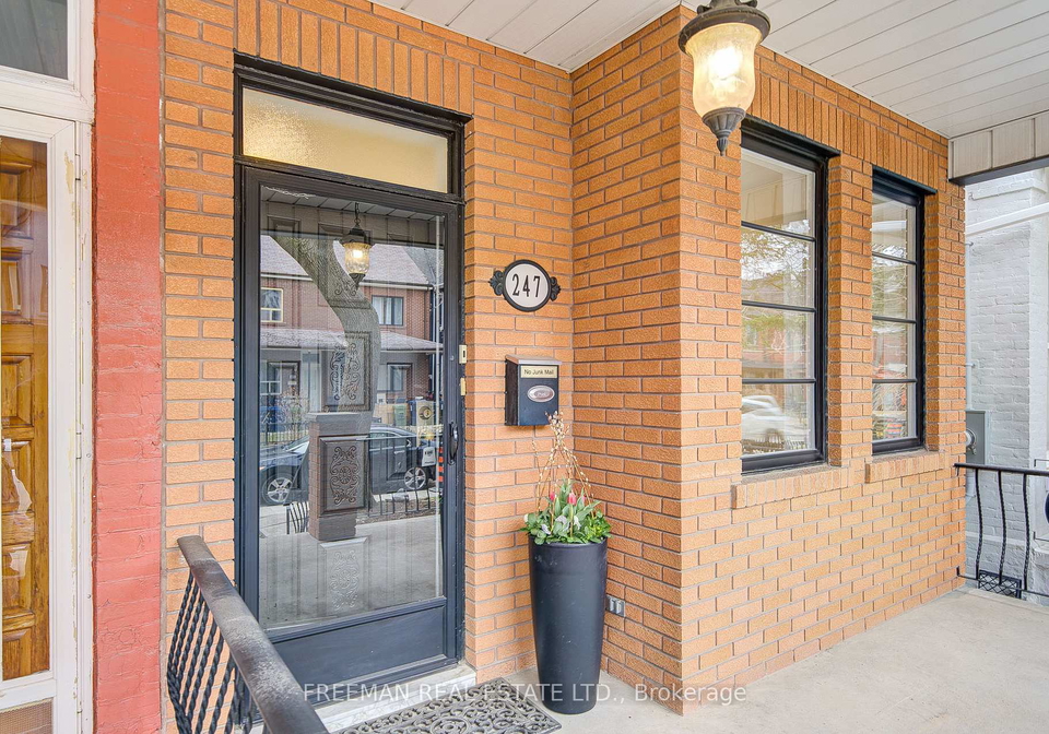 247-palmerston-avenue-toronto-ontario-c12072472
