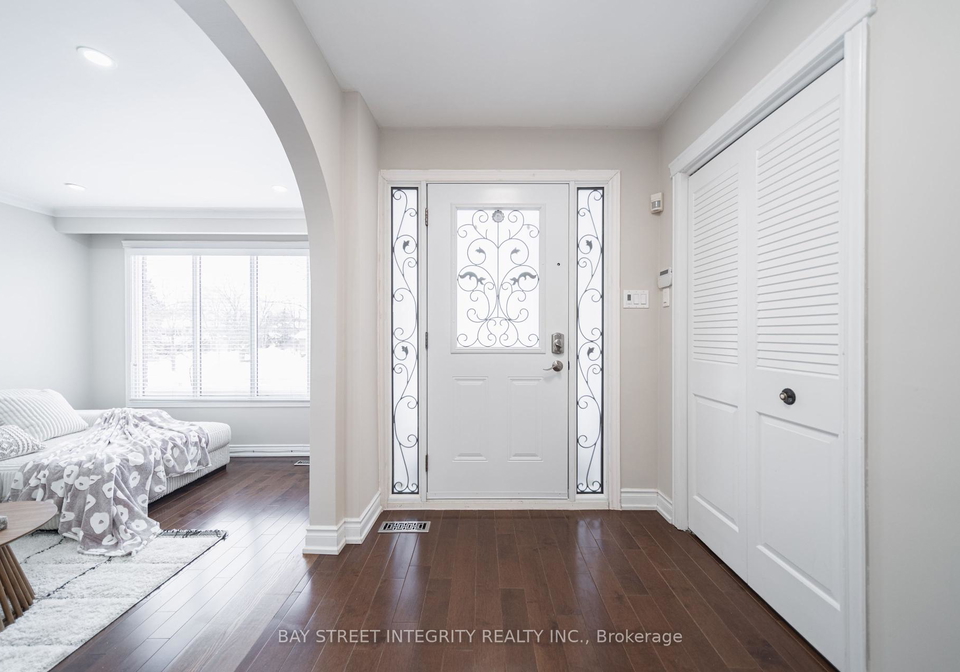 22-cliffwood-road-north-york-ontario-c12076528