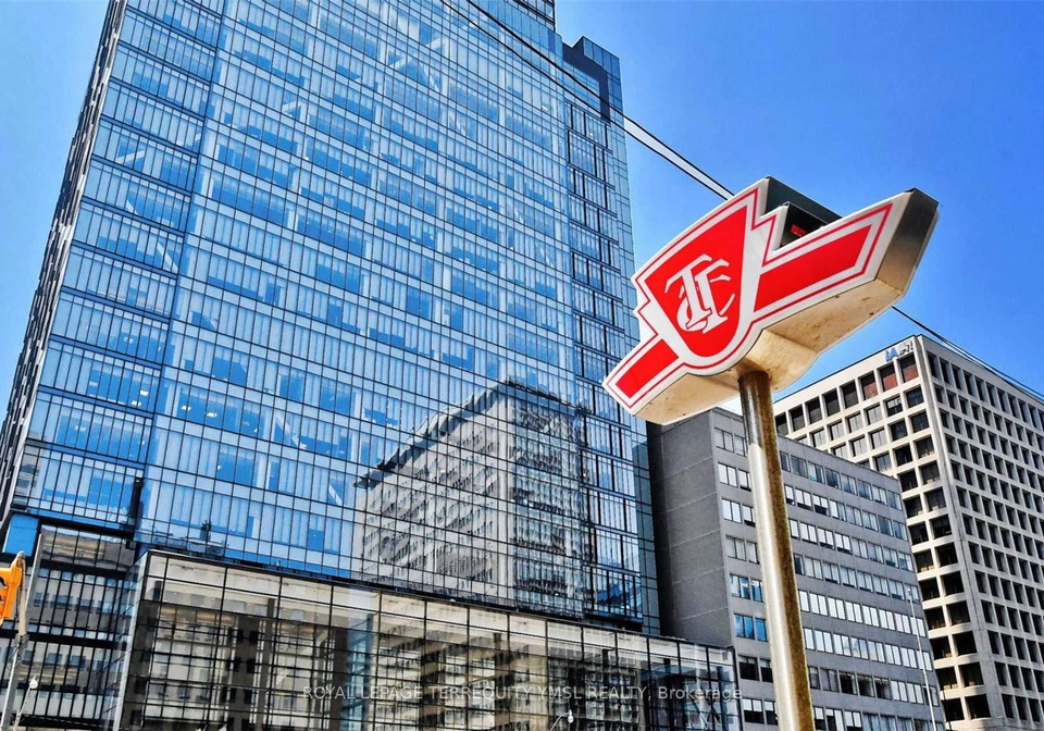 488-university-avenue-toronto-ontario-c12076784