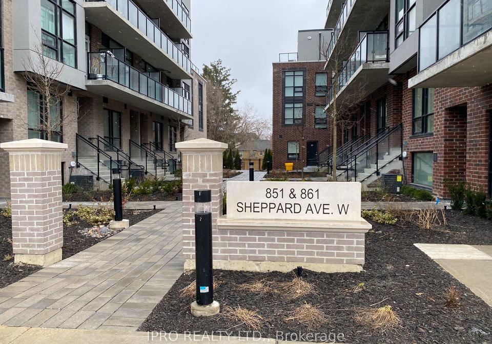 861-sheppard-avenue-w-toronto-ontario-c12076850