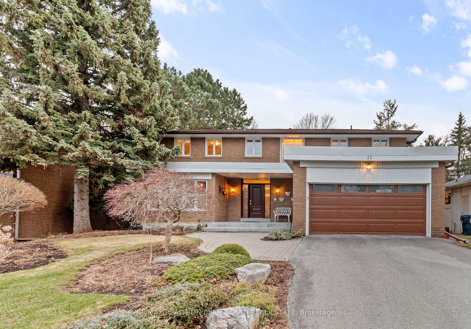 11-warlock-crescent-north-york-ontario-c12077209