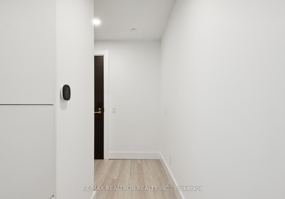 625-sheppard-avenue-e-north-york-ontario-c12078784