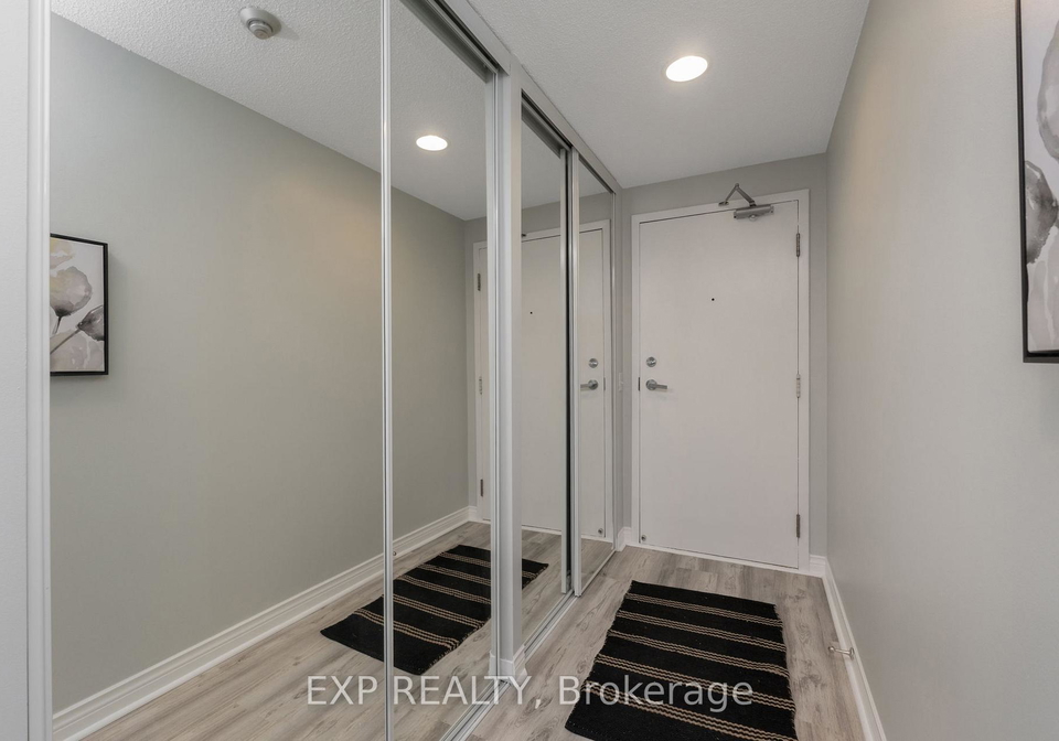 7-bishop-avenue-north-york-ontario-c12079286