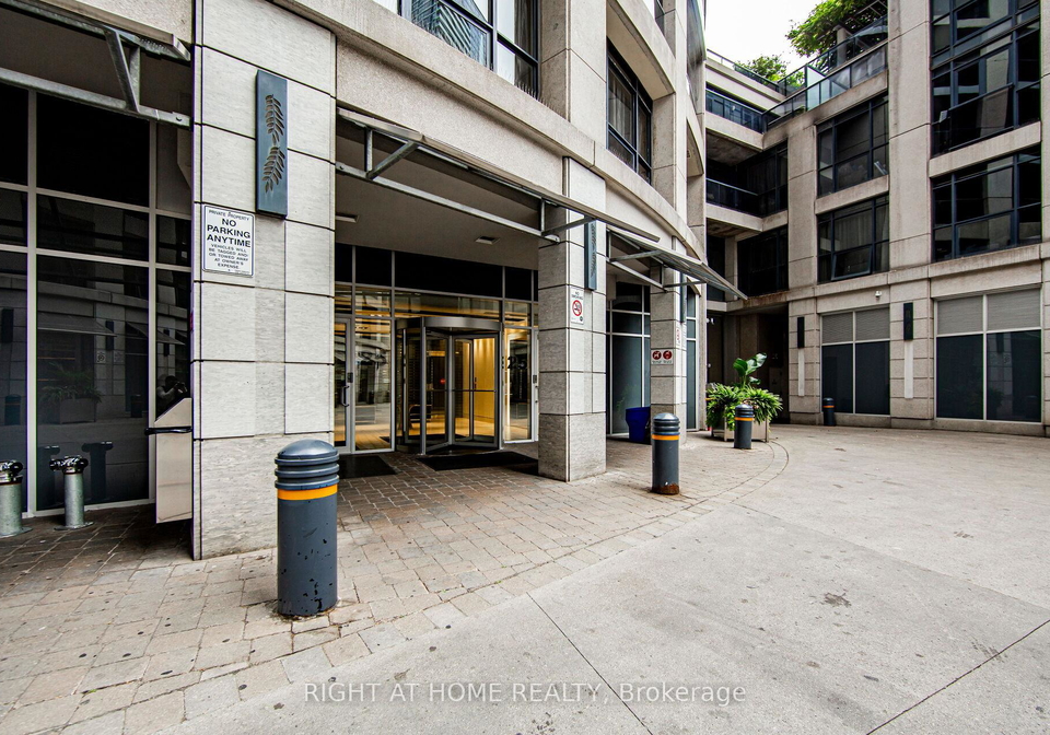 25-carlton-street-toronto-ontario-c12080446