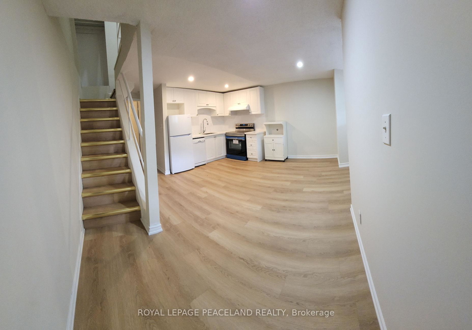 558-spadina-crescent-toronto-ontario-c12081503
