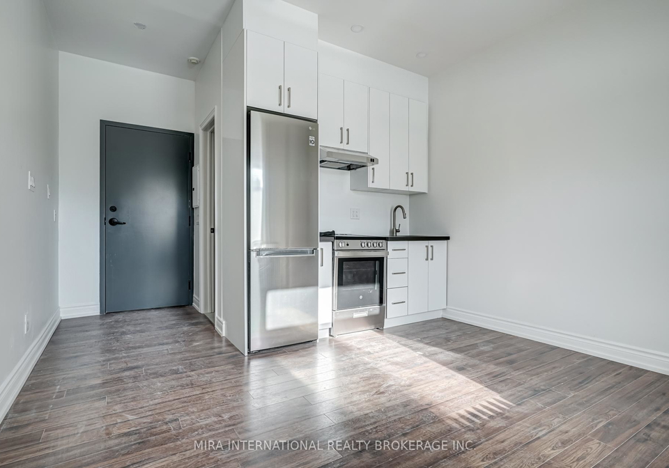 180-sherbourne-street-toronto-ontario-c12082571