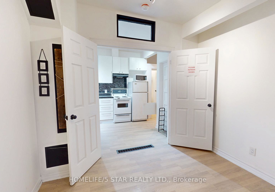 175-harbord-street-toronto-ontario-c12086740
