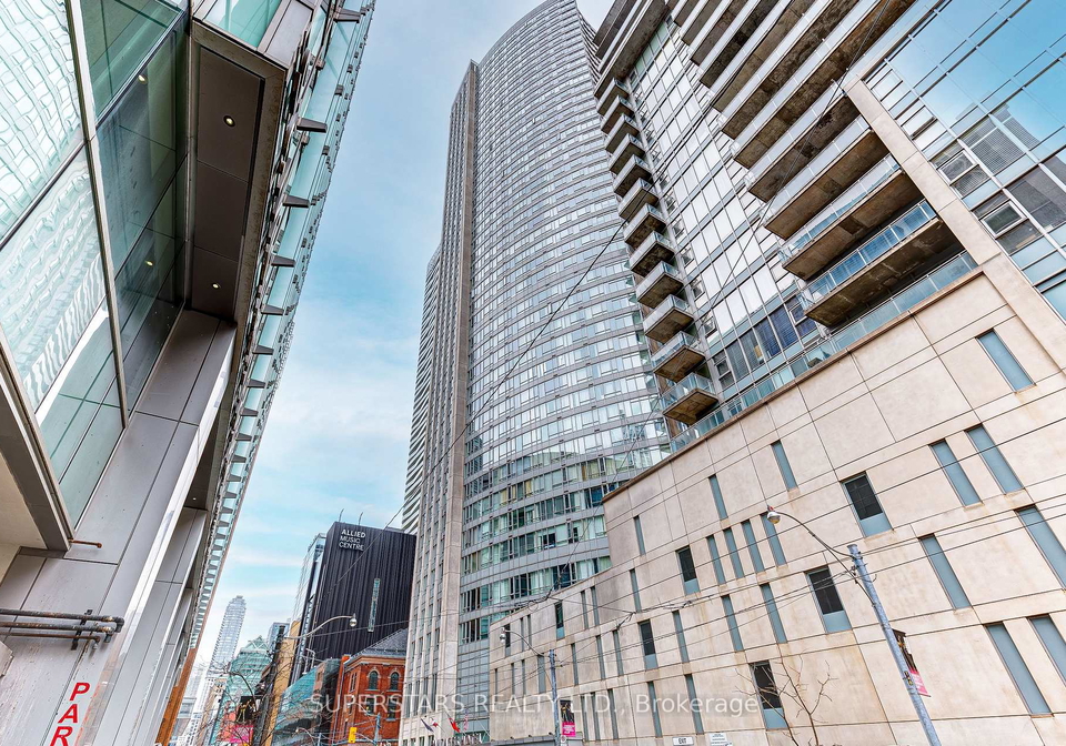 210-victoria-street-toronto-ontario-c12087150