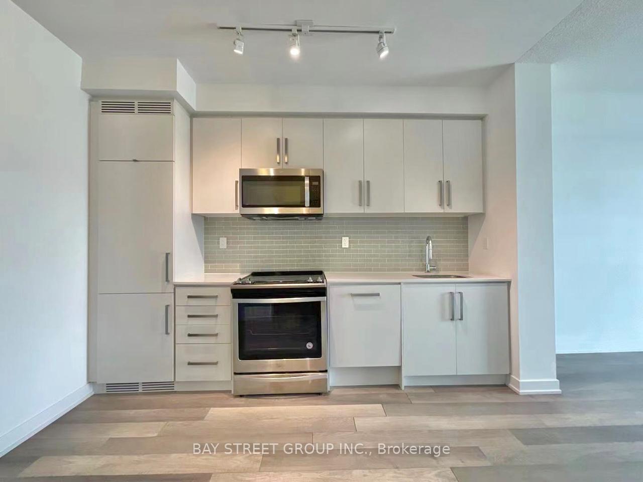 5180-yonge-street-toronto-ontario-c12087807