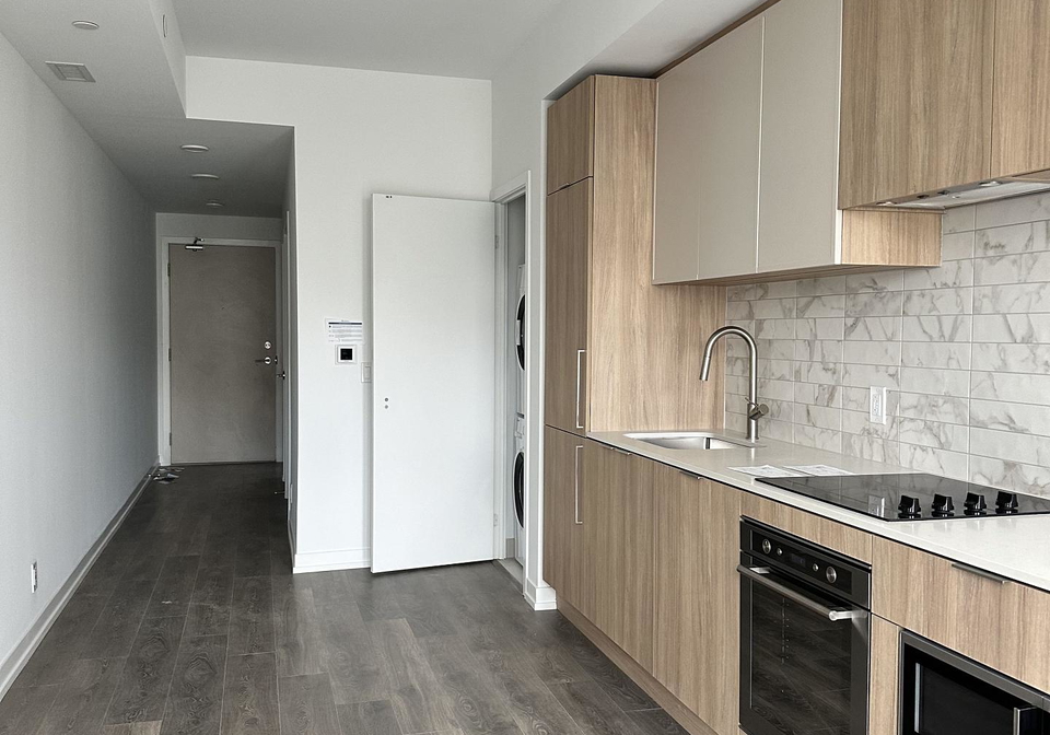 2020-bathurst-street-toronto-ontario-c12089908