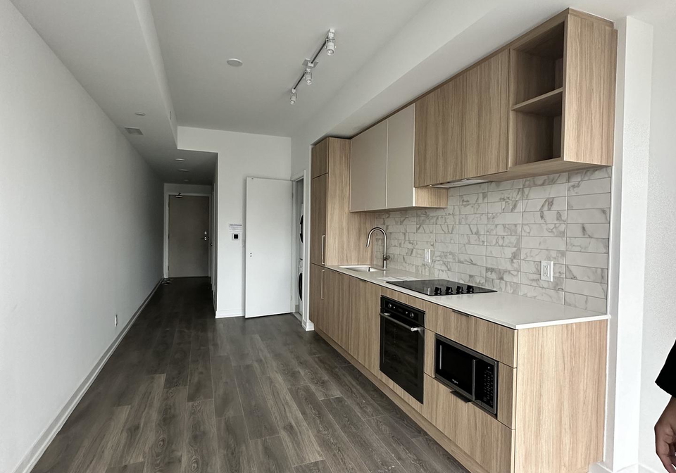2020-bathurst-street-toronto-ontario-c12089908