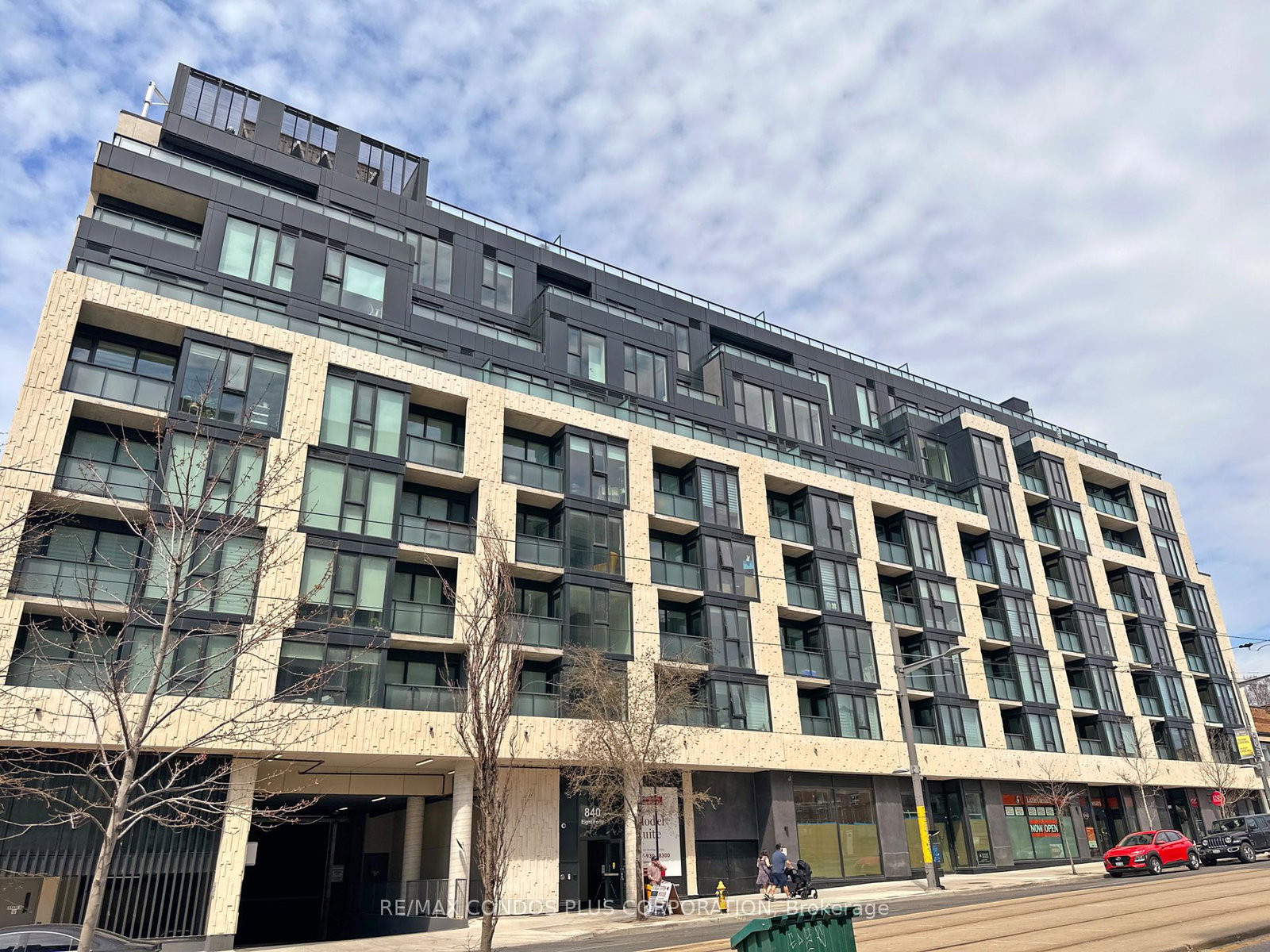 840-st-clair-avenue-w-toronto-ontario-c12090362
