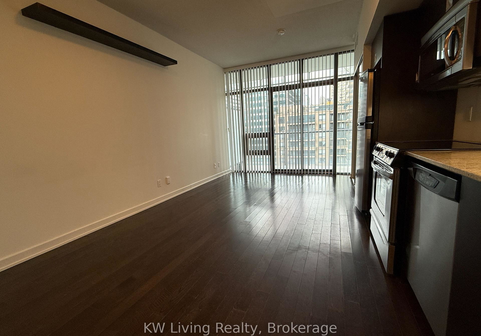 33-charles-street-e-toronto-ontario-c12090563