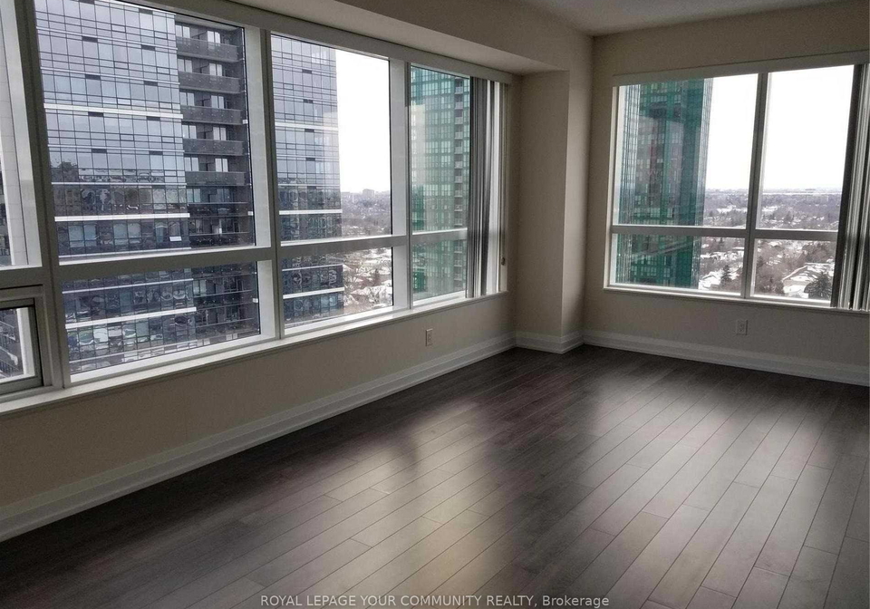 5-sheppard-avenue-e-north-york-ontario-c12090714