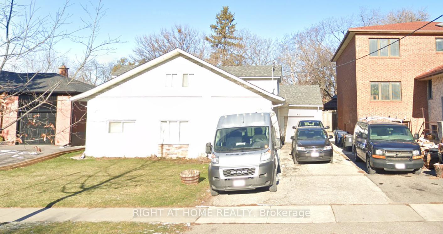 20-connaught-avenue-toronto-ontario-c12091804