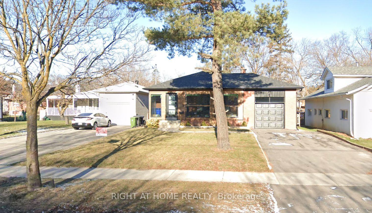 32-connaught-avenue-toronto-ontario-c12091806