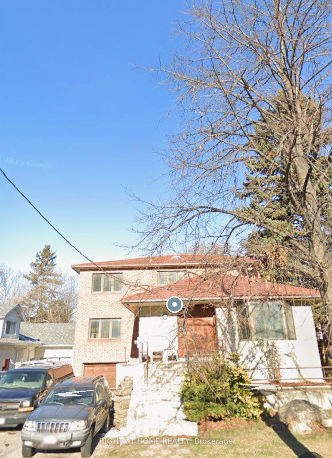 16-connaught-avenue-toronto-ontario-c12091878