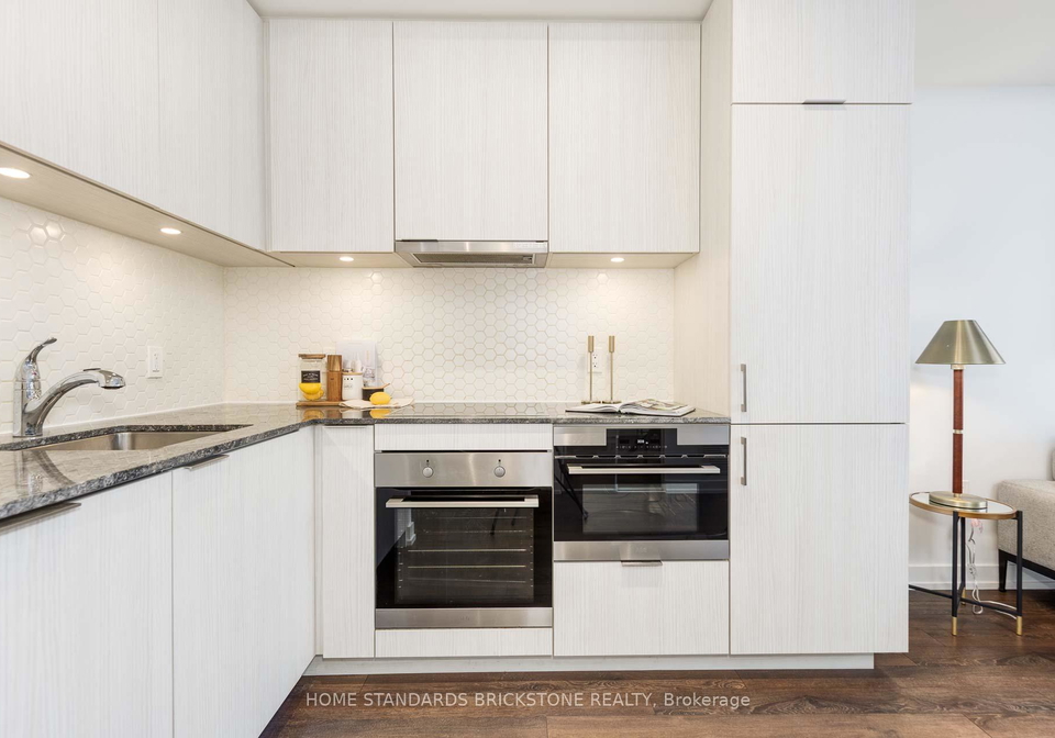 158-front-street-e-toronto-ontario-c12092966