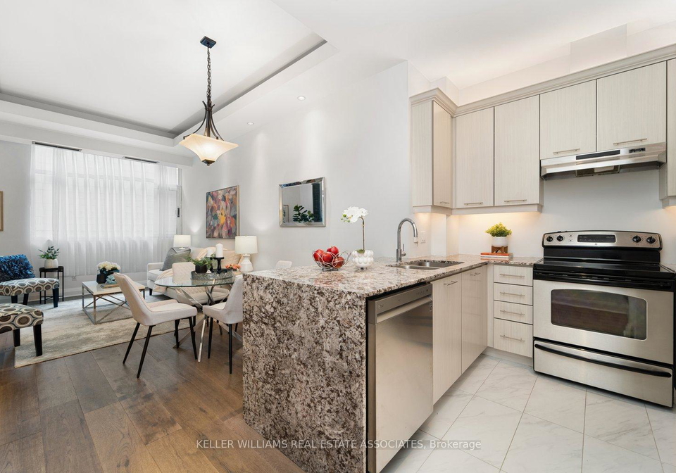 8-wellesley-street-e-toronto-ontario-c12093415
