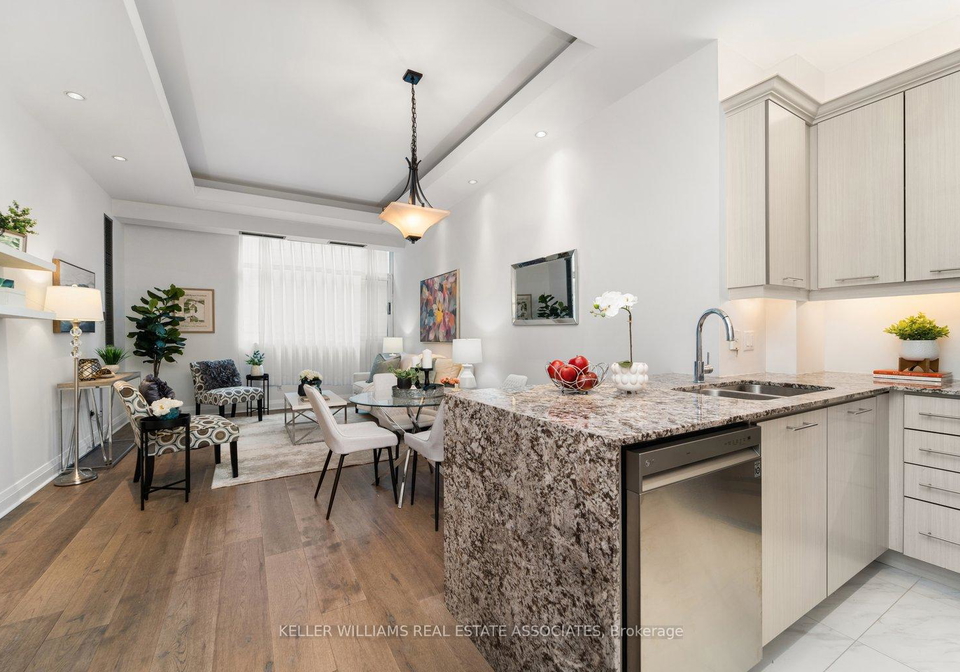 8-wellesley-street-e-toronto-ontario-c12093415