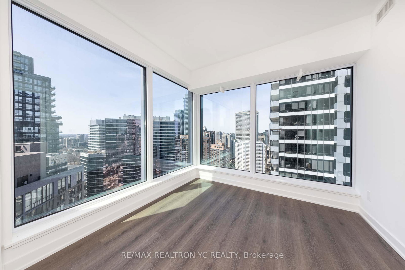 8-wellesley-street-w-toronto-ontario-c12093679