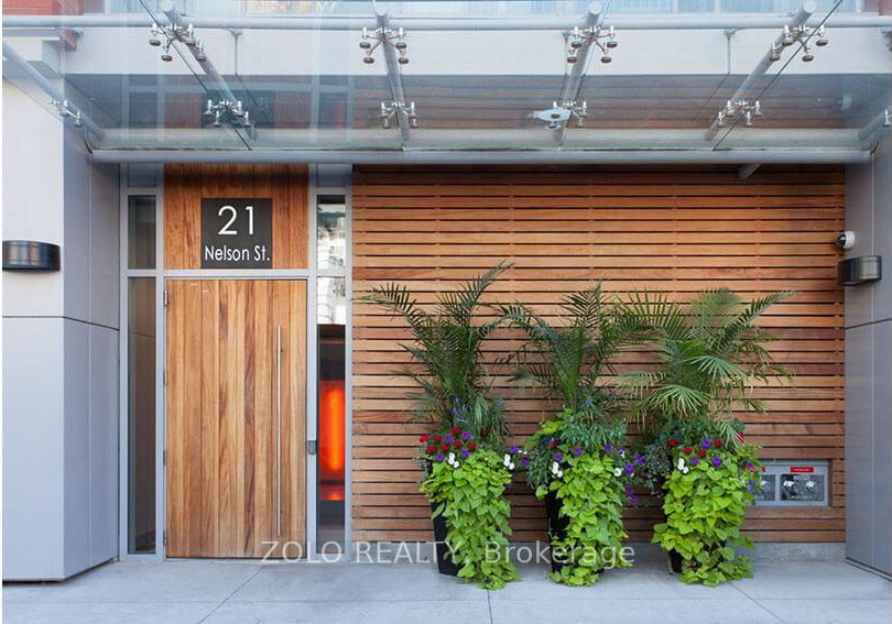 21-nelson-street-toronto-ontario-c12094390