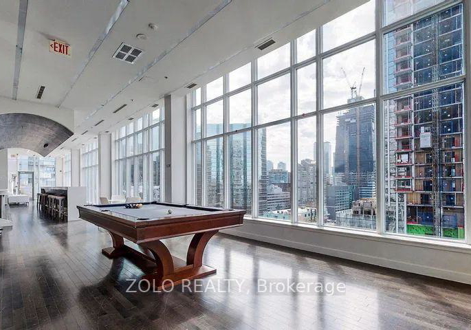21-nelson-street-toronto-ontario-c12094390