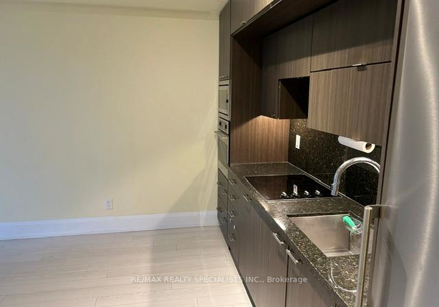 120-harrison-garden-boulevard-north-york-ontario-c12099182