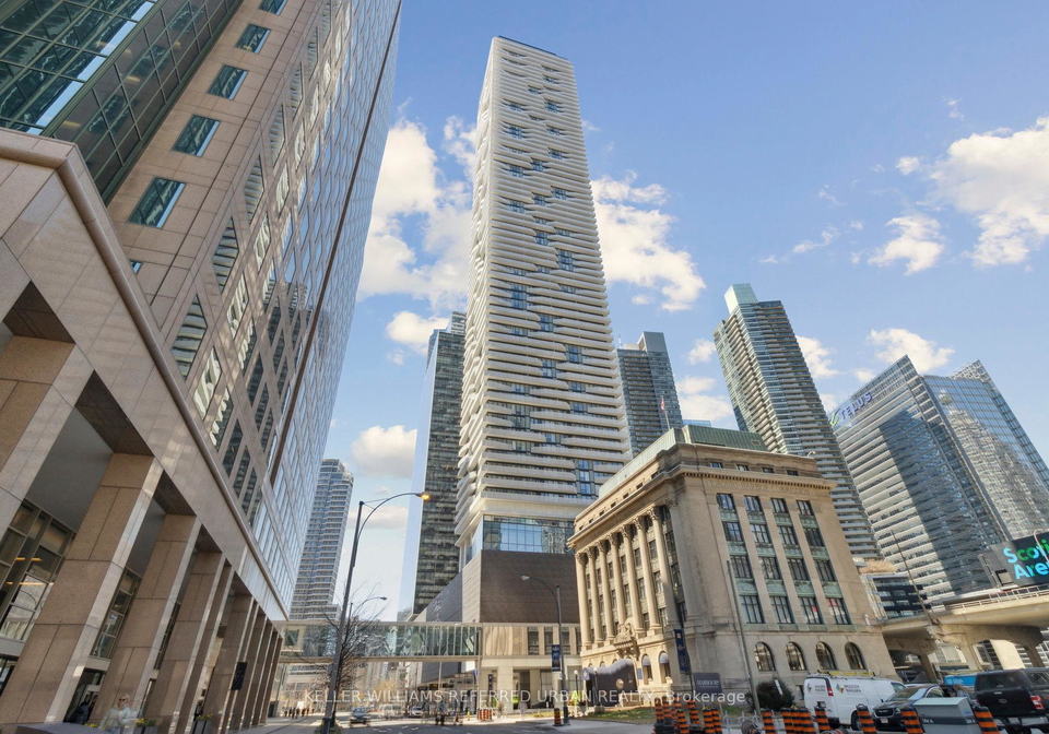 100-harbour-street-toronto-ontario-c12101236
