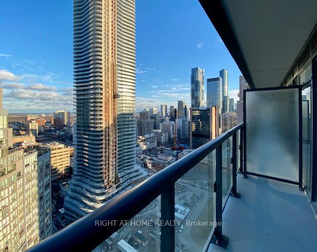 955-bay-street-toronto-ontario-c12102145