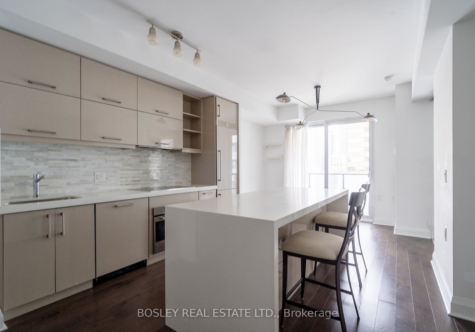 65-st-mary-street-toronto-ontario-c12103797