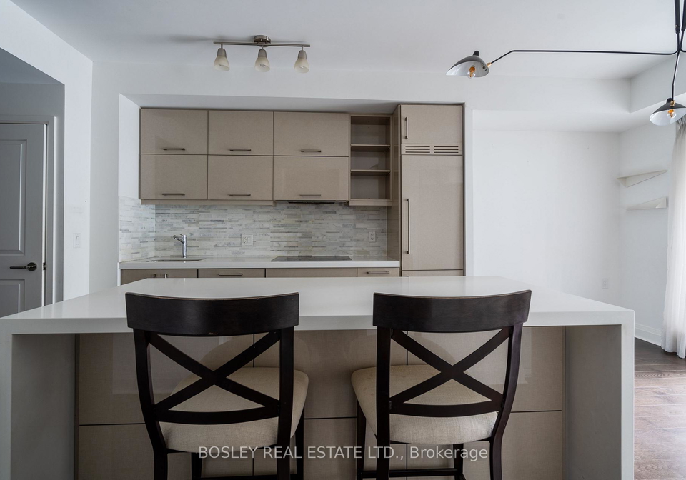 65-st-mary-street-toronto-ontario-c12103797