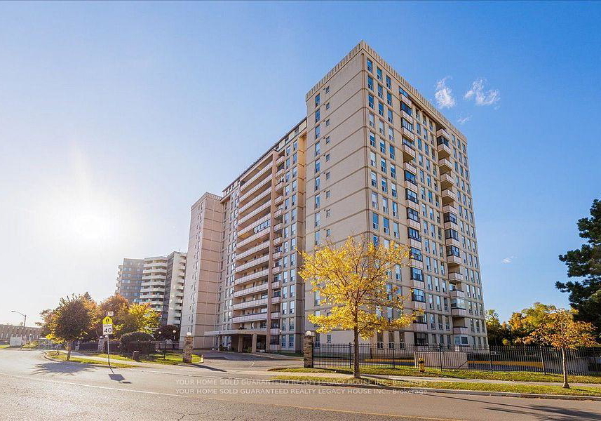 130-neptune-drive-toronto-ontario-c12104921