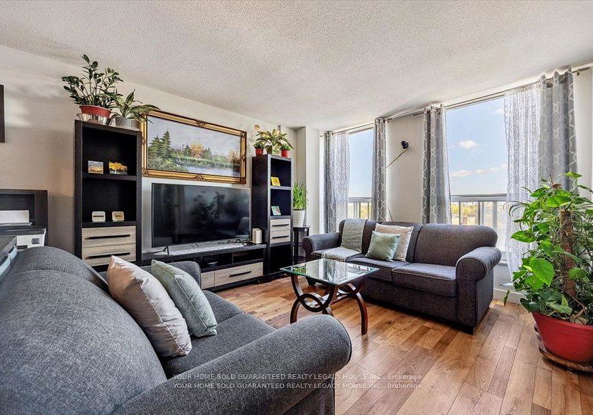 130-neptune-drive-toronto-ontario-c12104921