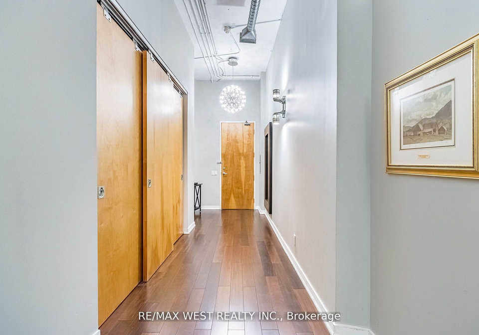 155-dalhousie-street-toronto-ontario-c12106380