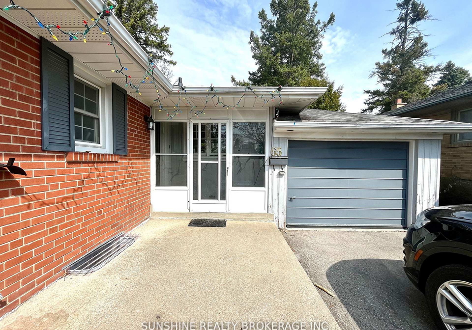 65-wigmore-drive-north-york-ontario-c12106569