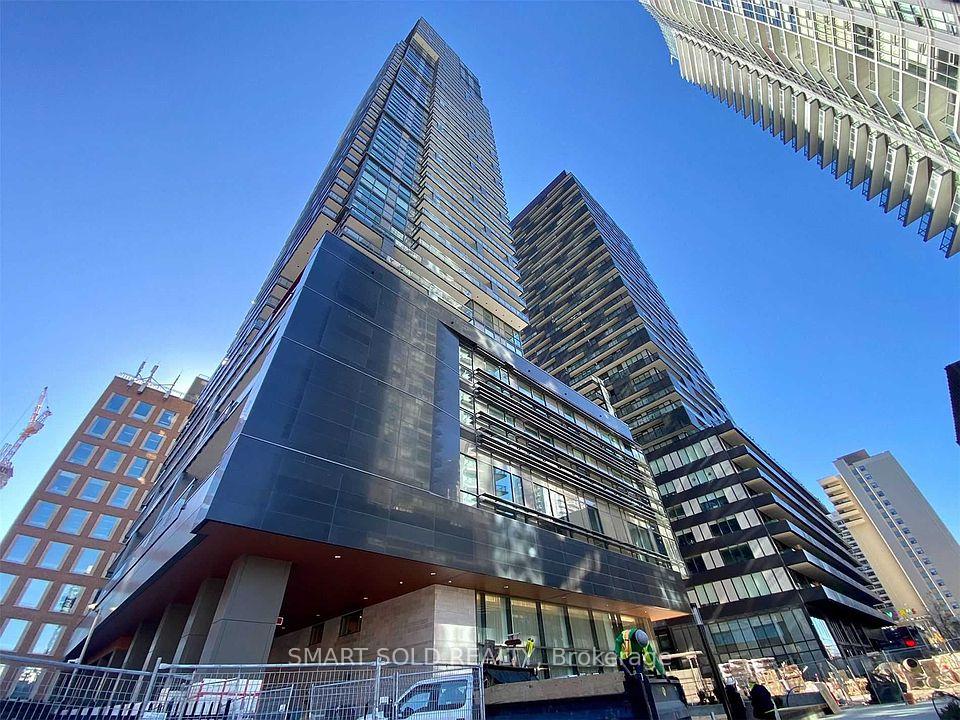 39-roehampton-avenue-toronto-ontario-c12106646